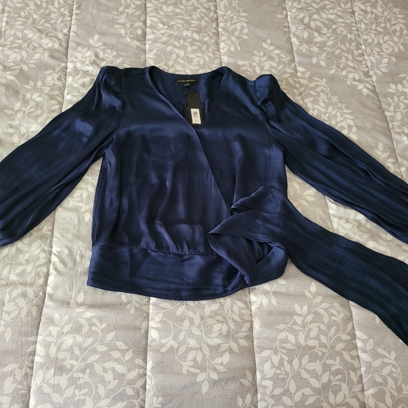 NWT Banana Republic Midnight Blue Satin Tie/Sash Blouse XS - Picture 4 of 5